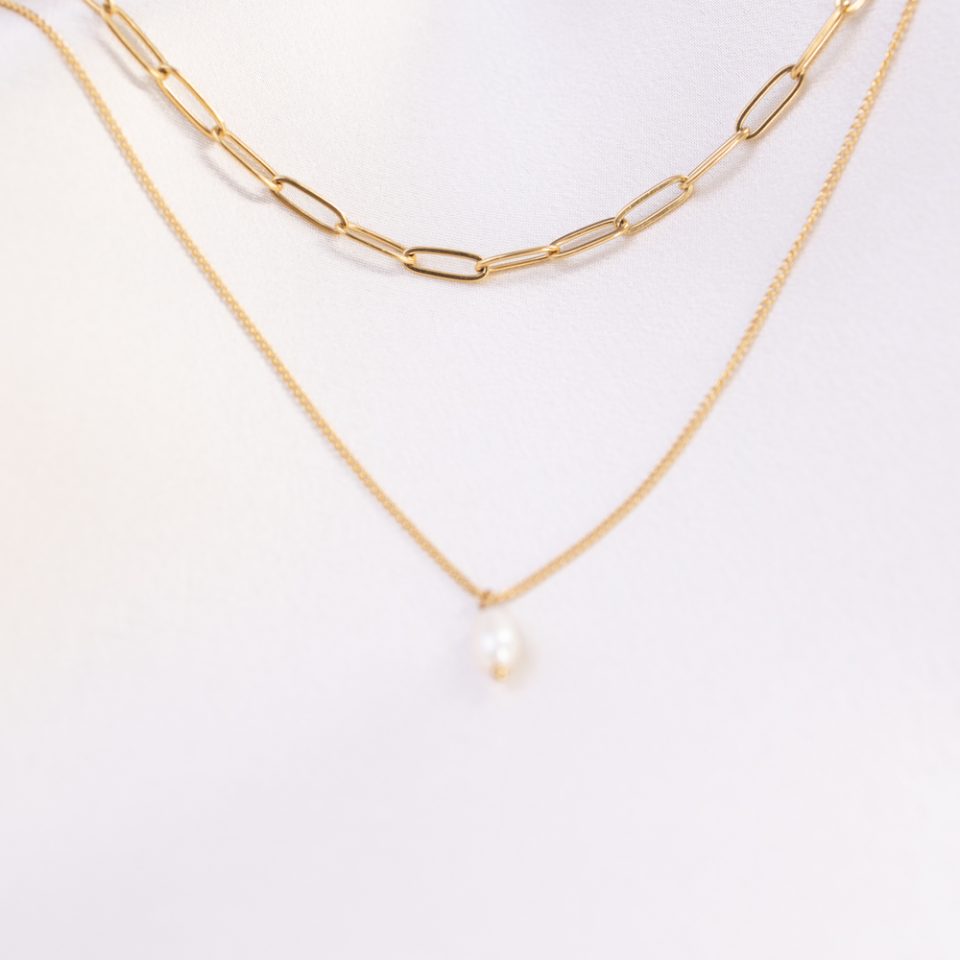 Axis & Pearl Gold Necklace