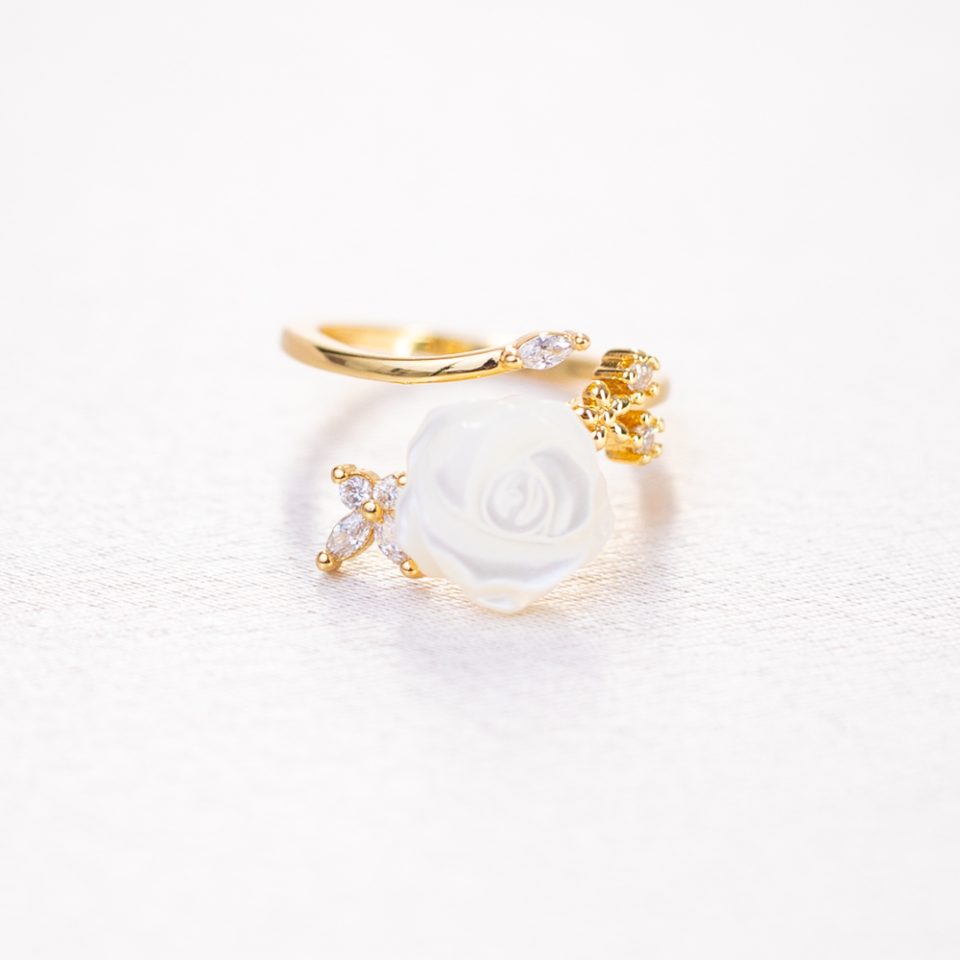 Rose Shell 14k Gold Filled Pearl Ring