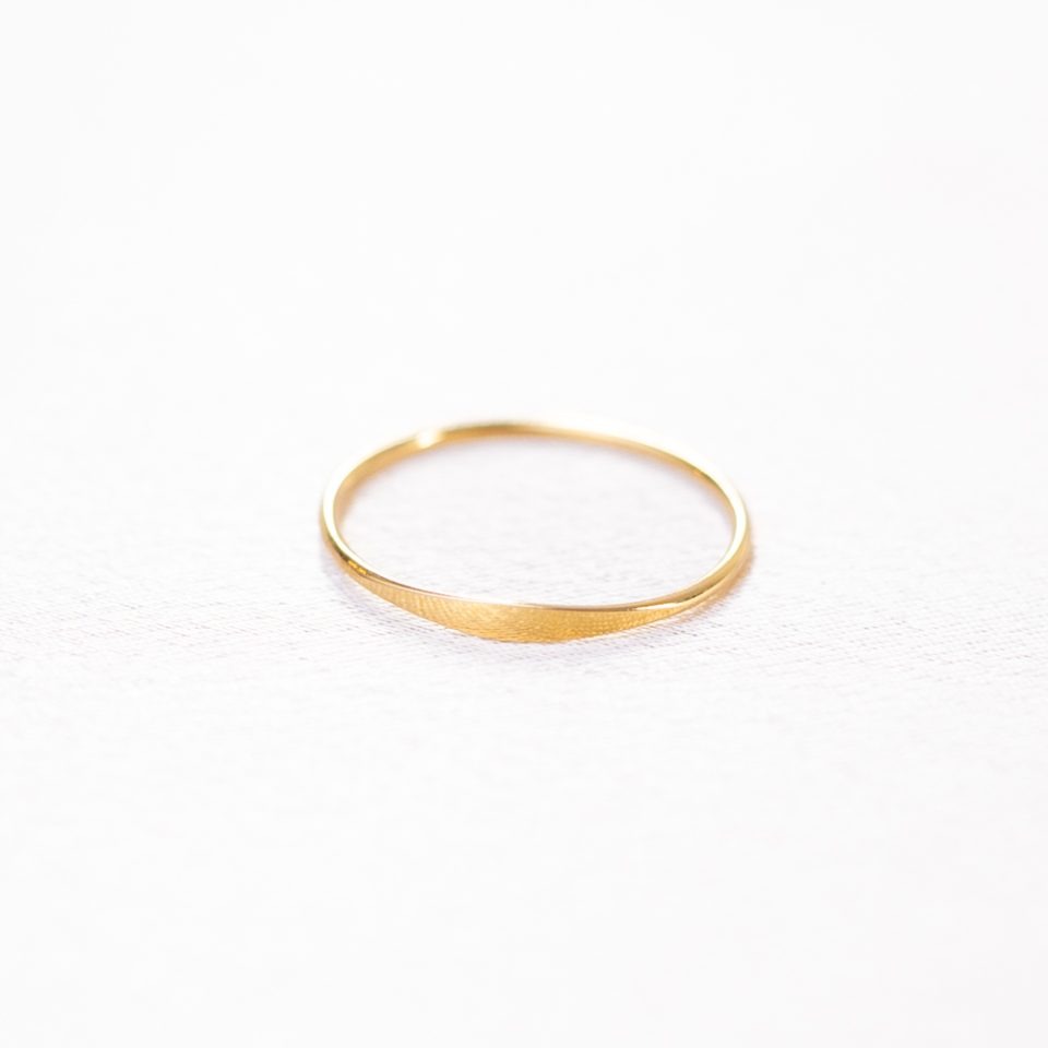 Lucent 14k Gold Filled Band