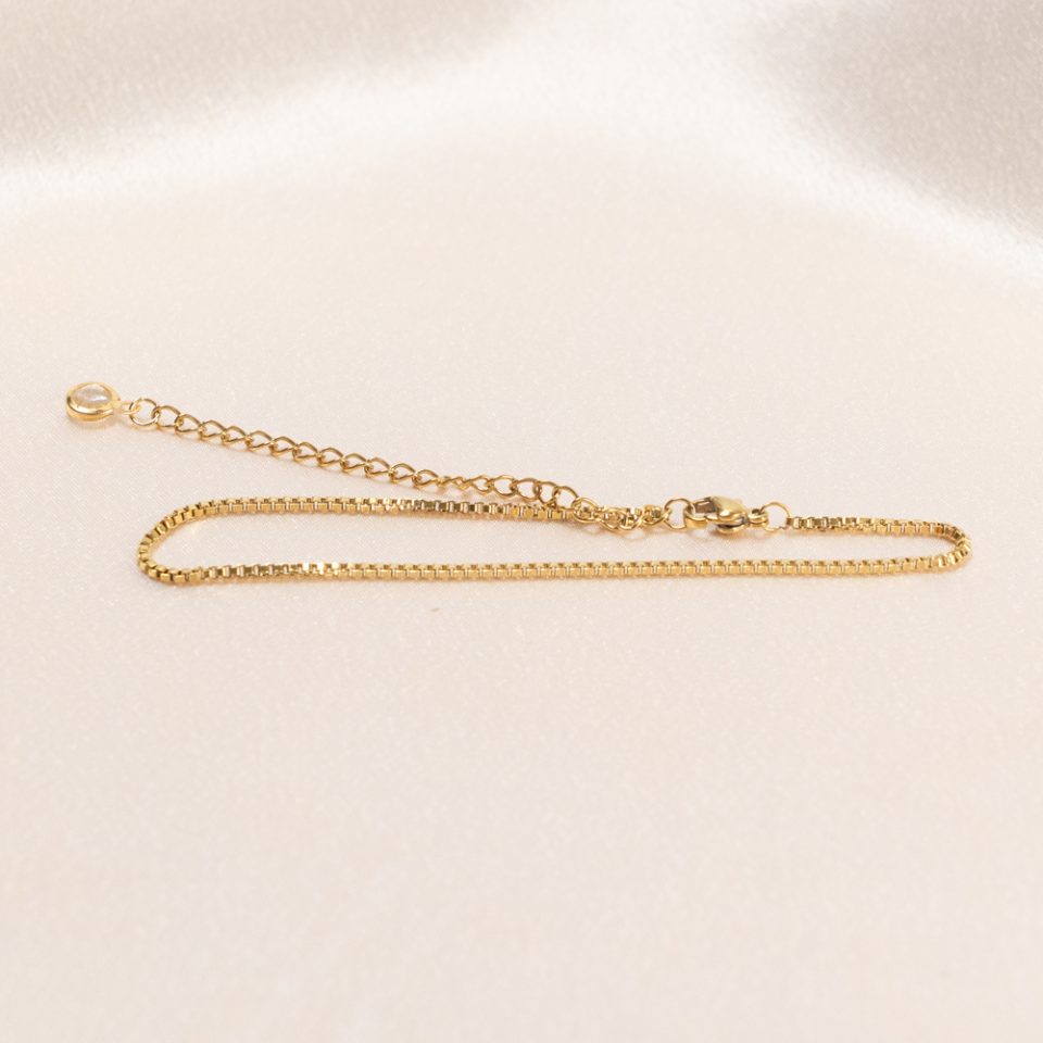 Classic 14k Gold Filled Box Chain Bracelet or Anklet